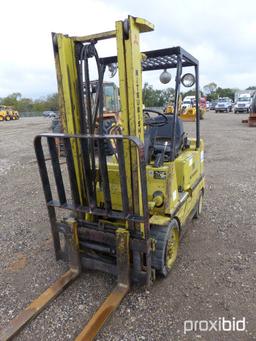 MITSUBISHI 25 FORKLIFT