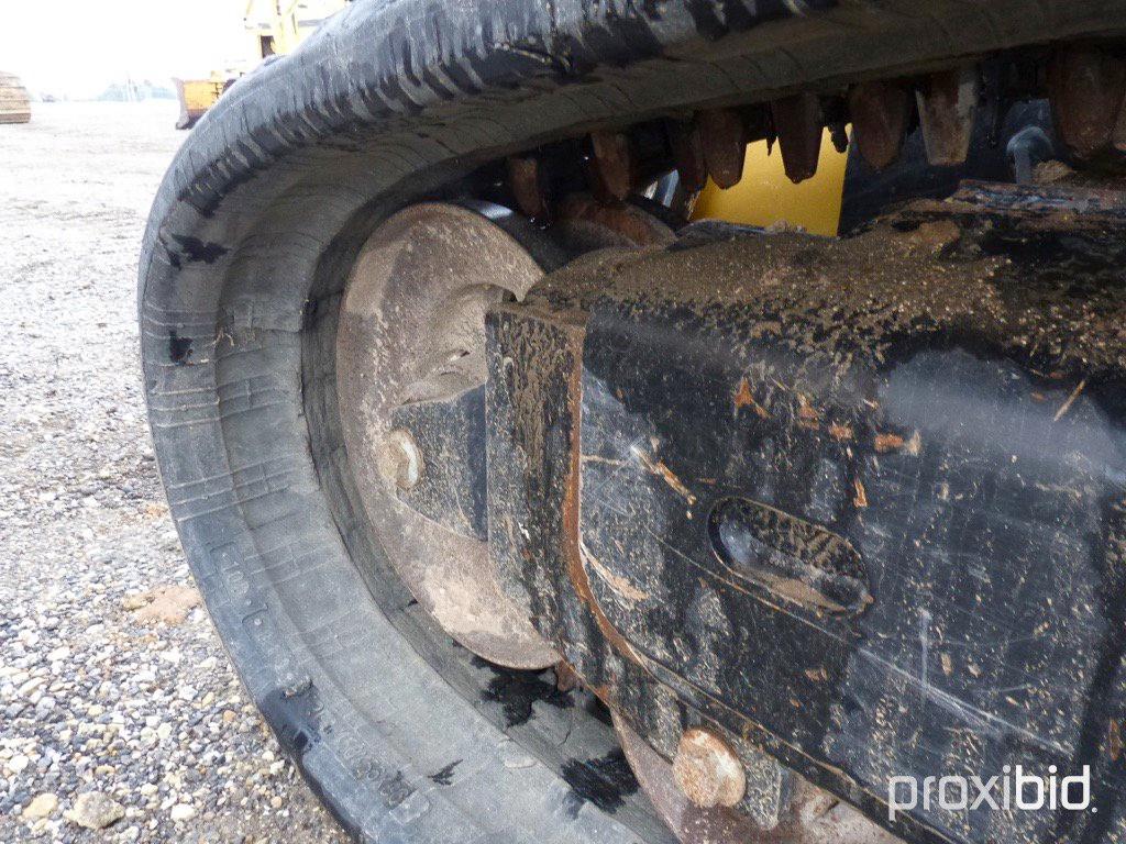 2011 JOHN DEERE 333D SKID STEER;