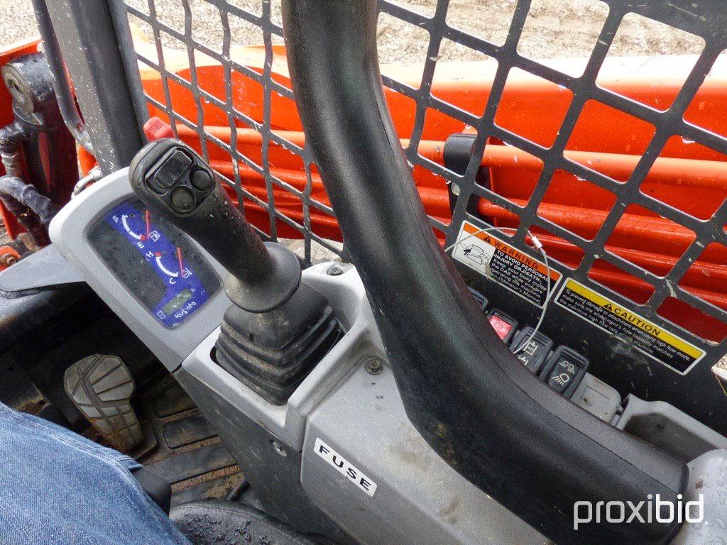 KUBOTA SVL 90-2 SKID STEER;