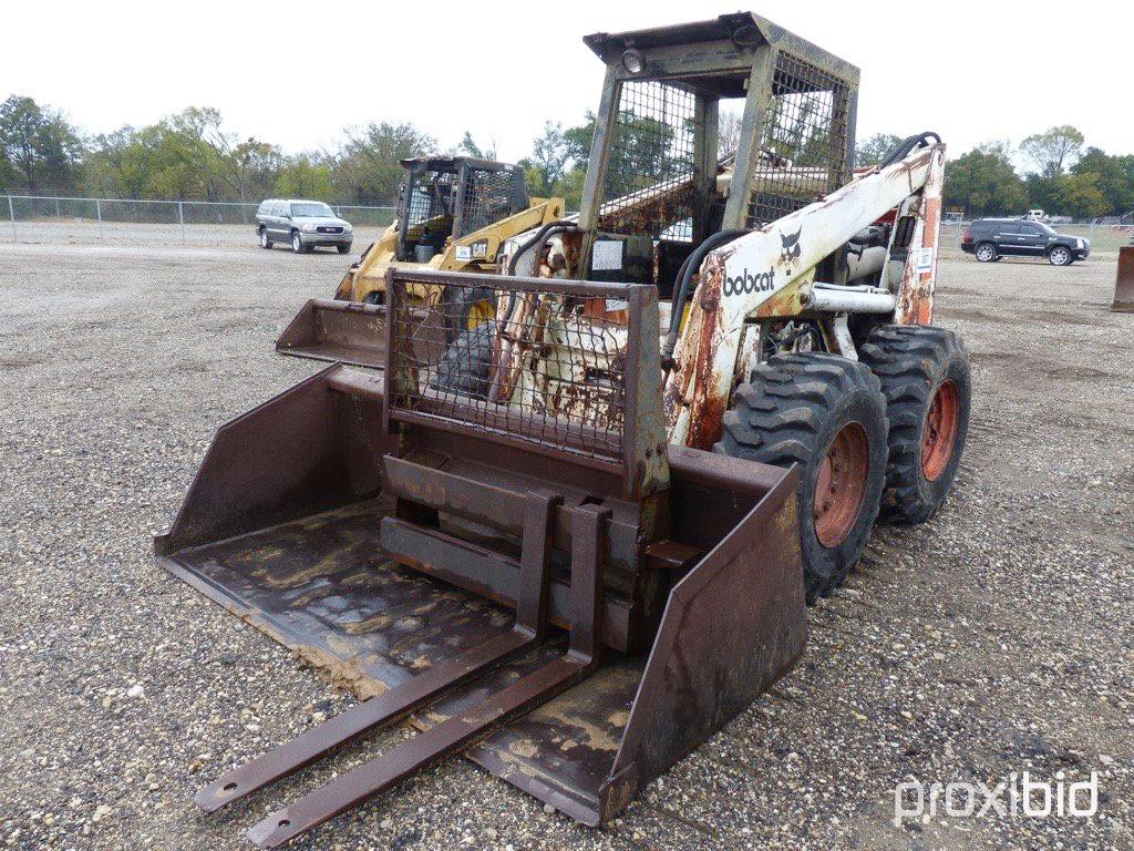 BOBCAT 974 SKID STEER;