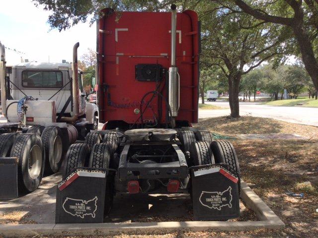 NOT SOLD 2005 FREIGHTLINER TRUCK TRACTOR;