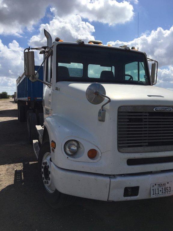 1999 FREIGHTLINER FL112 TRUCK TRACTOR;