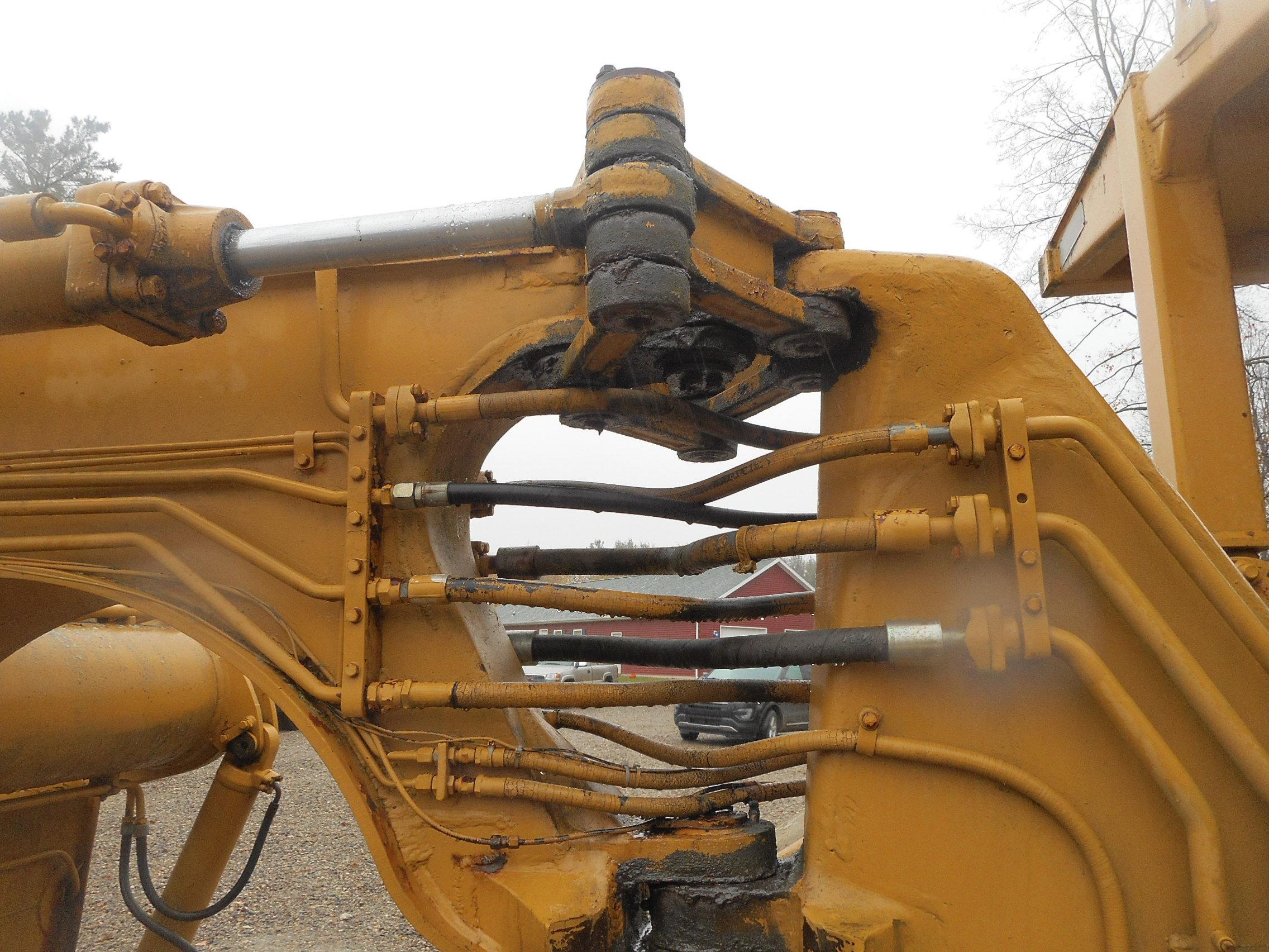 1976 CATERPILLAR 613 ELEVATING MOTOR SCRAPER;