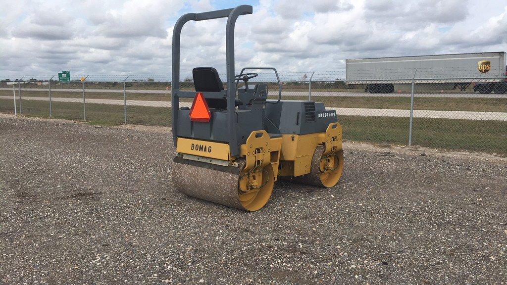 1998 BOMAG BW120AD-3