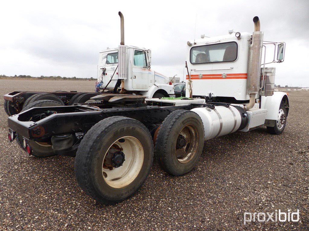 2012 PETERBILT 367 T/A TRUCK TRACTOR;