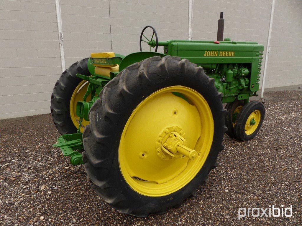 1949 JOHN DEERE MT UTILITY TRACTOR;