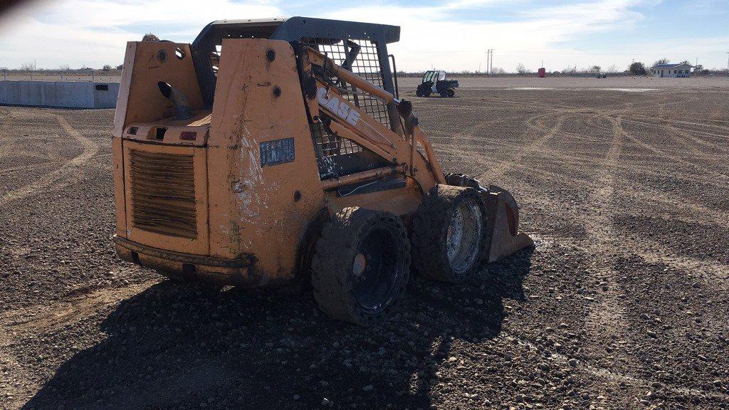 2000 CASE 90XT SKID STEER;