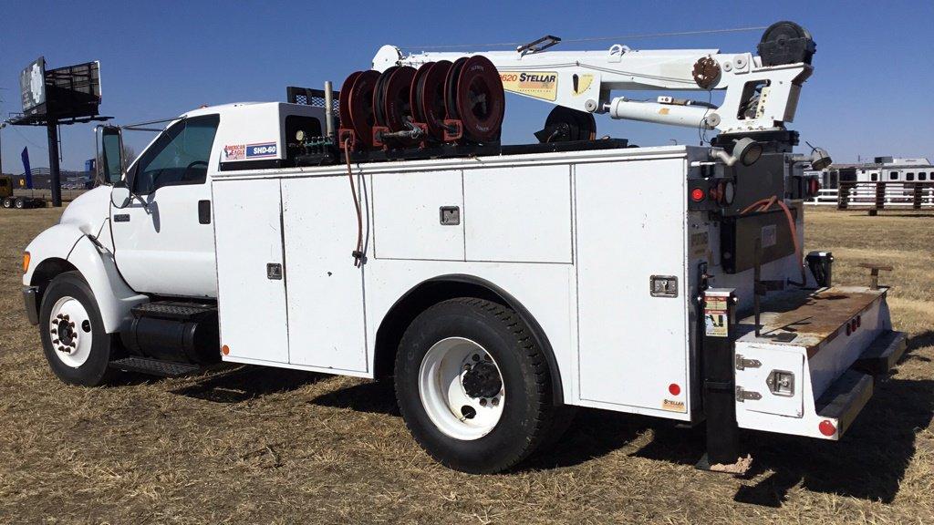 2008 FORD F650 SERVICE TRUCK;