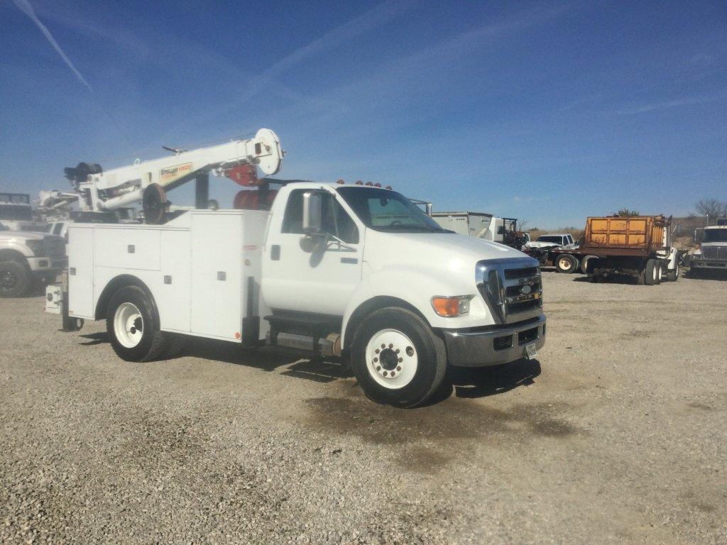 2008 FORD F650 SERVICE TRUCK;