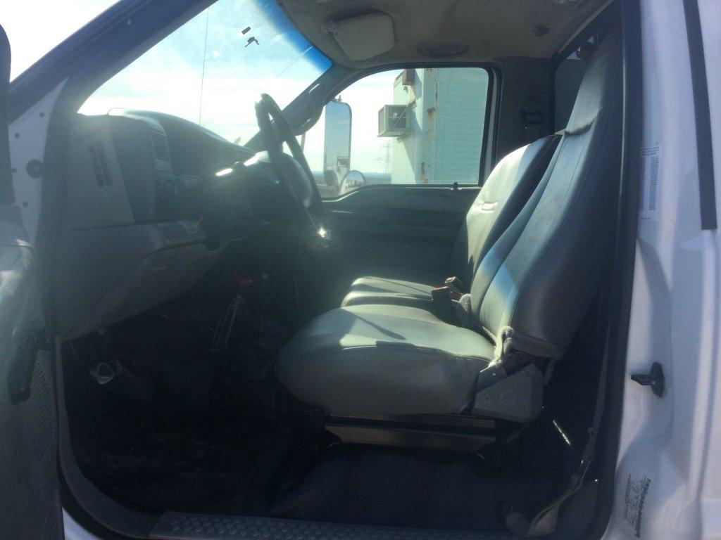 2008 FORD F650 SERVICE TRUCK;