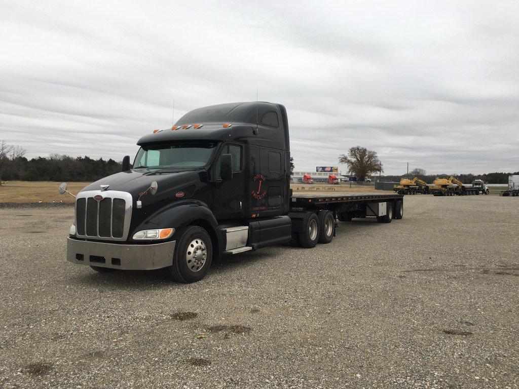 2007 PETERBILT 387 T/A TRUCK TRACTOR;