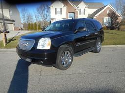 2013 GMC YUKON DENALI AWD SUV;