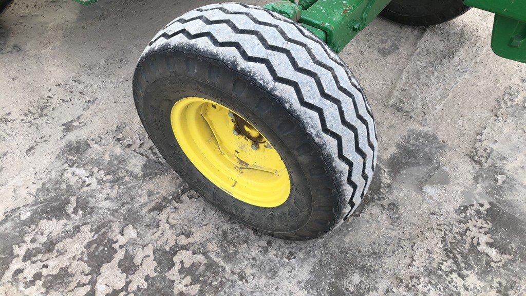 2009 JOHN DEERE 5045D TRACTOR;