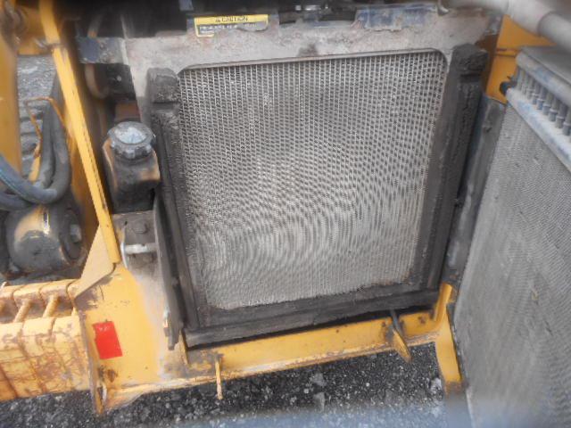 2005 JOHN DEERE 328 SKID STEER;