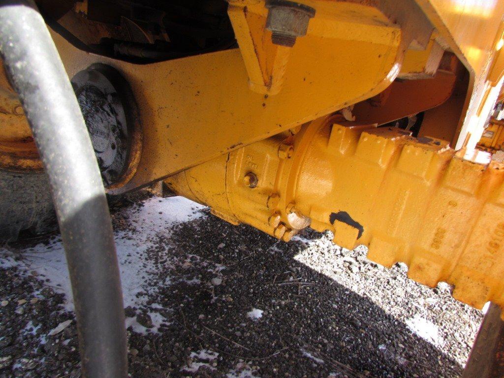 2009 HYUNDAI HL730-7A RUBBER TIRE LOADER;