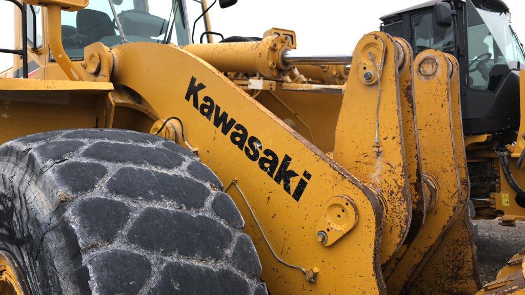 2010 KAWASAKI 95ZV-2 RUBBER TIRE LOADER;