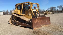 2011 CATERPILLAR D6T LGP CRAWLER TRACTOR;