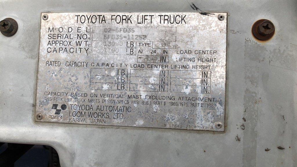 1989 TOYOTA 02-5FD35 FORKLIFT;