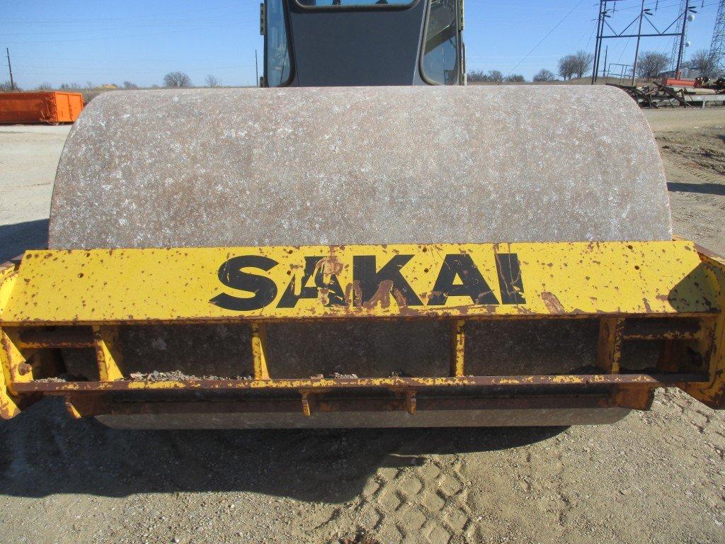 1995 SAKAI SB510D VIBRATORY ROLLER;