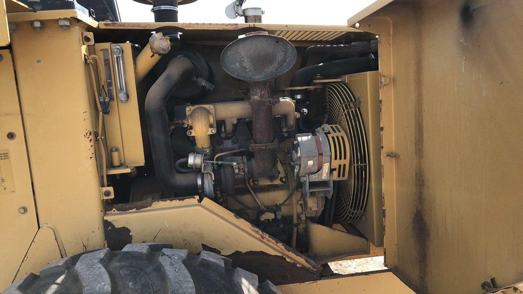 2001 CATERPILLAR CP433C VIBRATORY COMPACTOR;