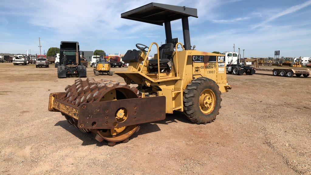 2001 CATERPILLAR CP433C VIBRATORY COMPACTOR;