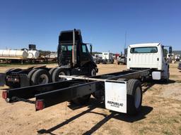 2007 FREIGHTLINER M2 106 CAB & CHASSIS;