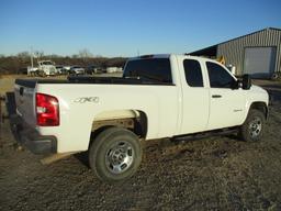 2013 CHEVROLET 2500 4WD EXTENDED CAB PICK UP;