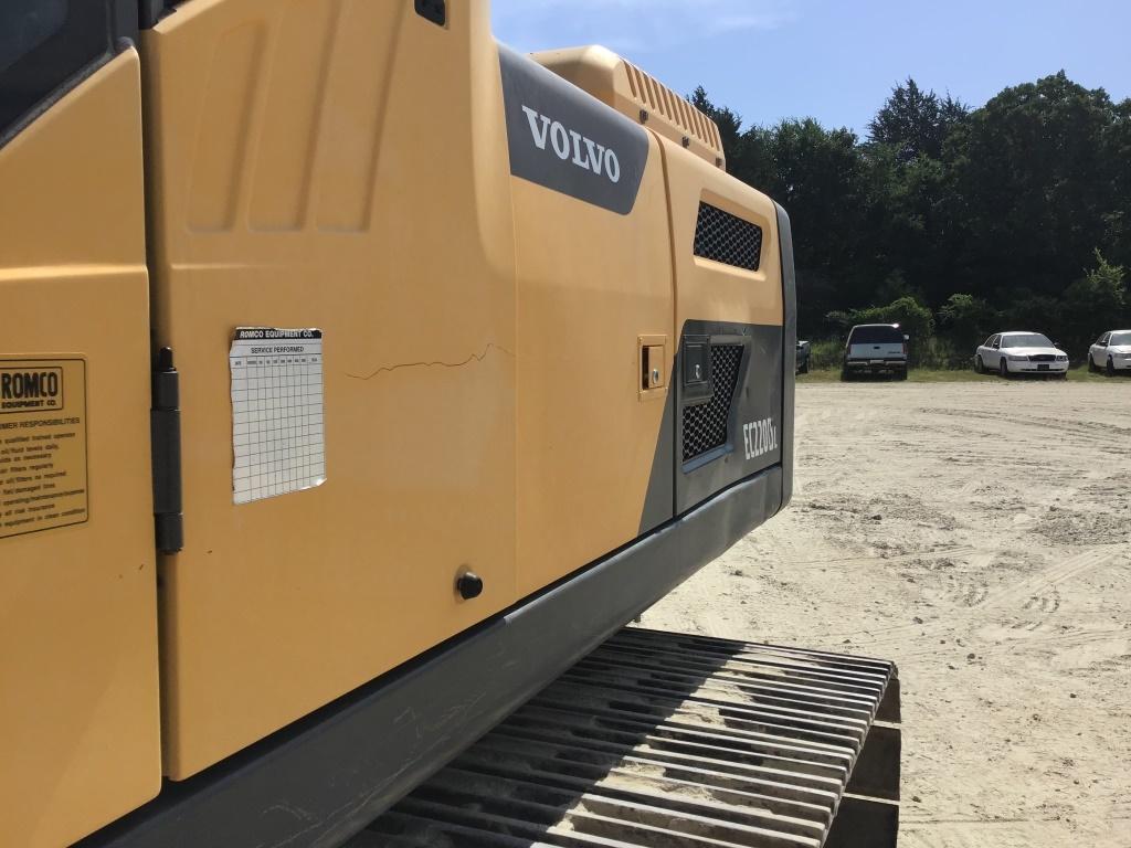 2012 VOLVO EC220D EXCAVATOR