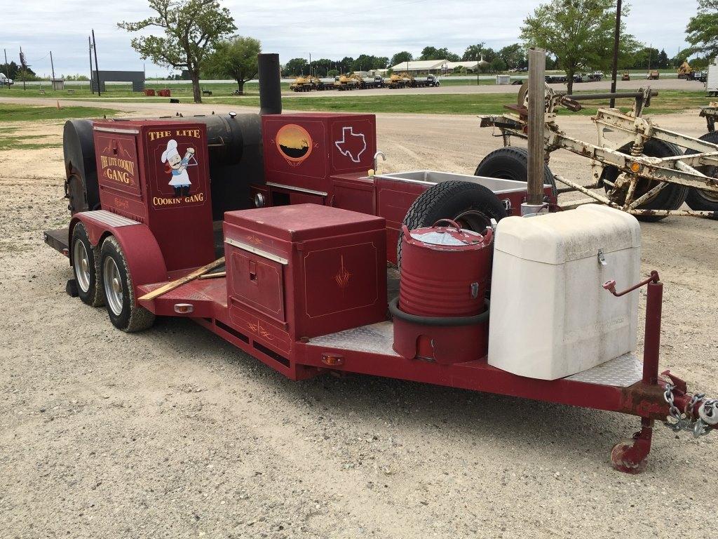 T/A BBQ AND SMOKER TRAILER