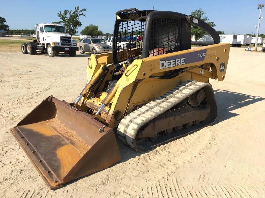 2006 JOHN DEERE CT332 SKID STEER LOADER