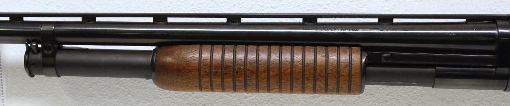 Winchester Model 12 12 Ga. Pump Action Shotgun 30" Full Choke Simmons Vent Rib Bbl 2 3/4" Chamber