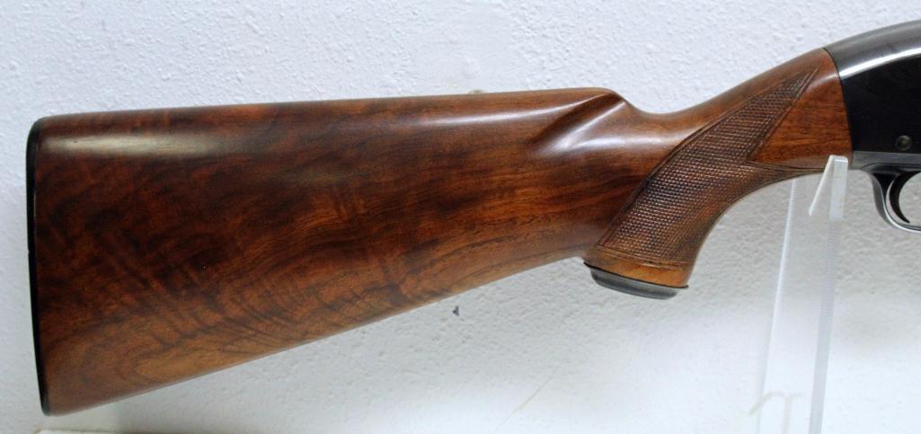 Winchester Model 50 WS-1 12 Ga. Skeet Semi-Auto Shotgun 26" Plain Bbl 2 3/4" Chamber Deluxe
