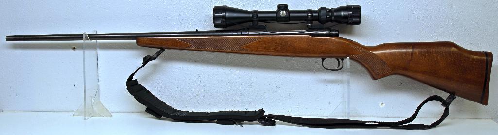 Savage Model 110 7 mm Rem. Mag. Bolt Action Rifle w/Simmons 3-9x40 Whitetail Scope 24" Bbl