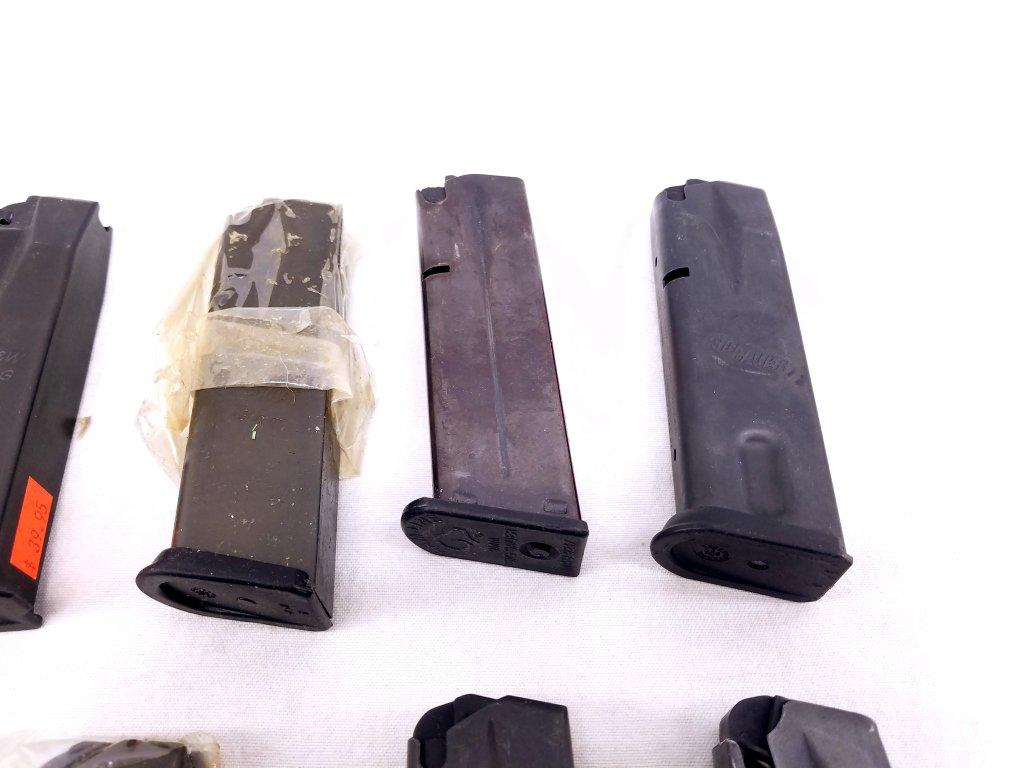 Lot of 11 SIG magazines