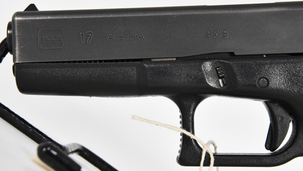Glock 17 Gen 2 Semi Auto 9MM Pistol