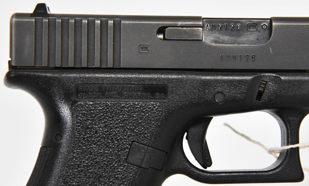 Glock 17 Gen 2 Semi Auto 9MM Pistol