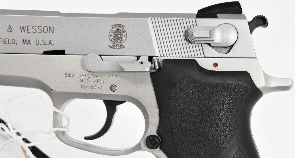 Smith & Wesson 410S .40SW Stainless Large Frame