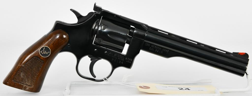 Dan Wesson Model 22 Revolver .22 LR