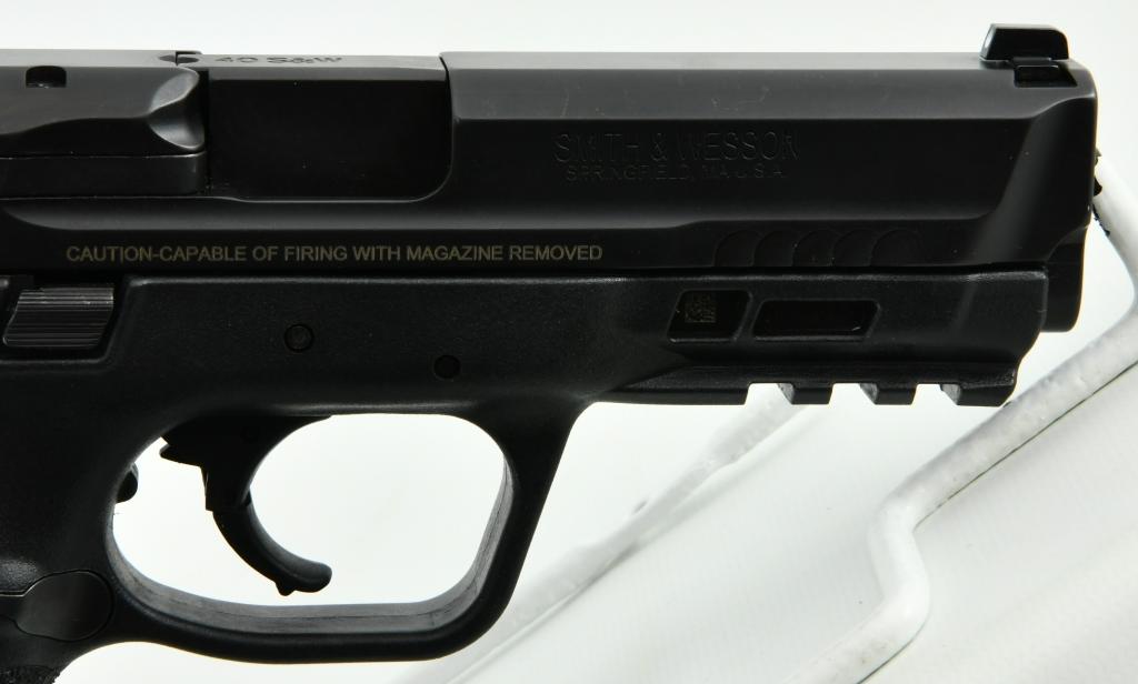 NEW S&W M&P40 M2.0 4" Compact Semi Auto Pistol .40