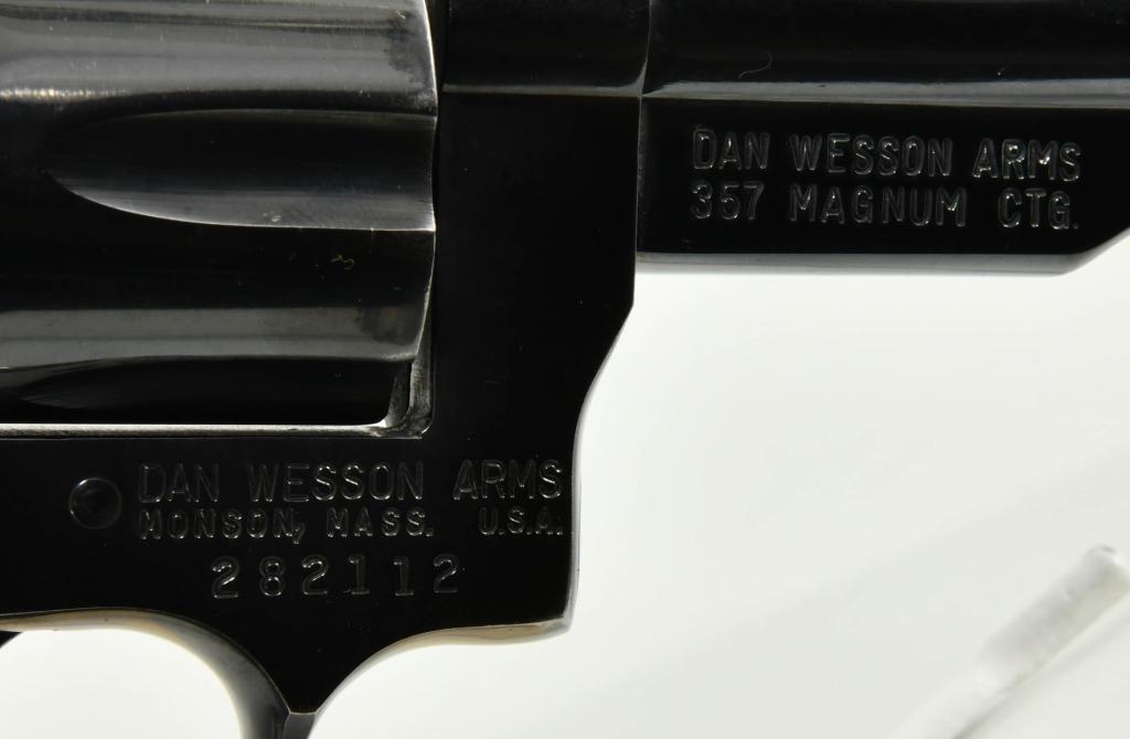 Dan Wesson 15-2 Pistol Pac .357 Magnum