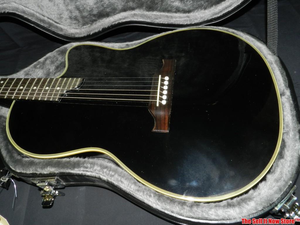 Epiphone SST Studio Electric Guitar Original Case SN 0903230096