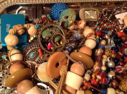 Lot of Mixed Jewelry