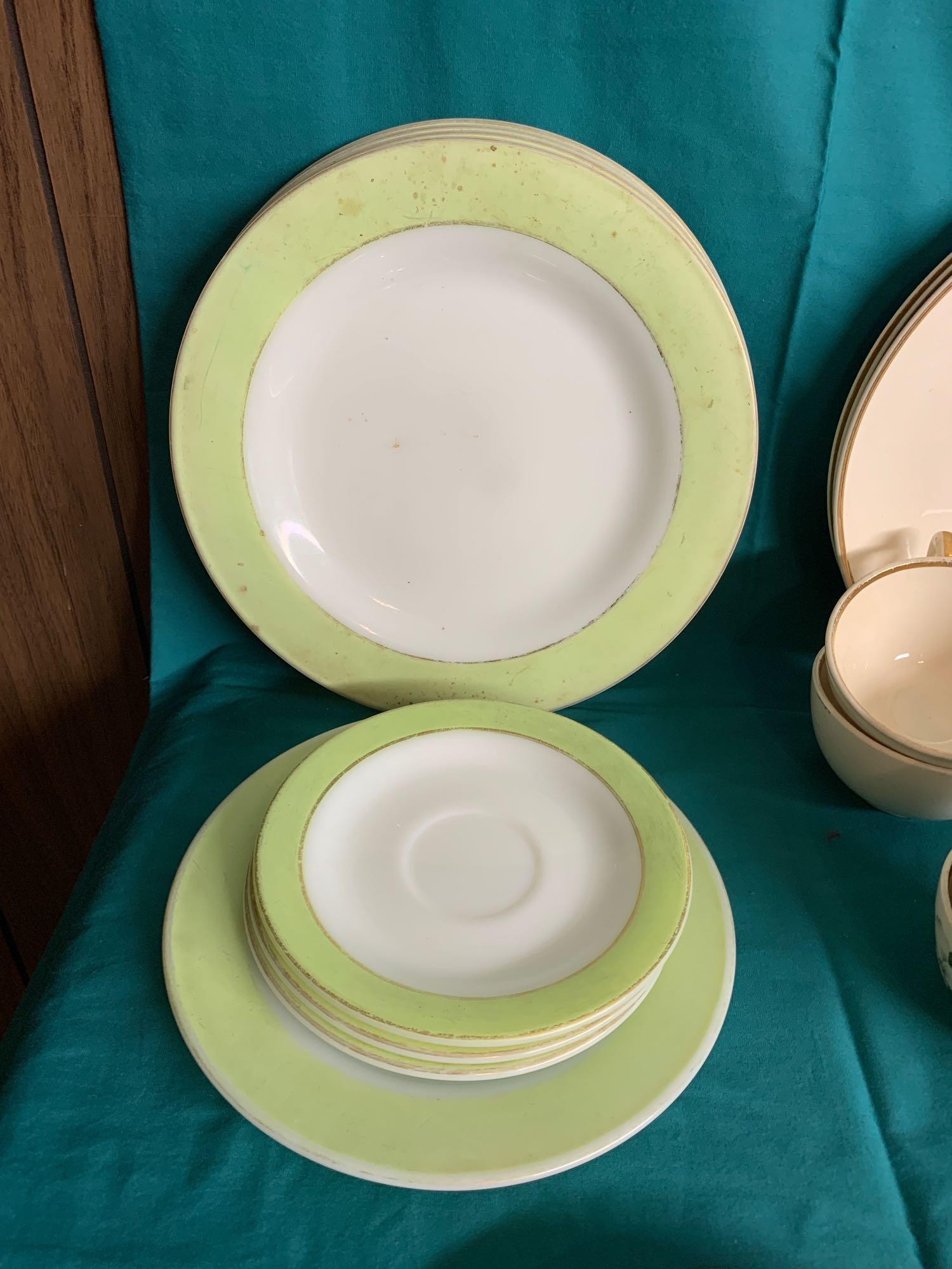 Sun_Valley MelMac Dishes, Prolon Dinnerware, & Pyrex Dishes