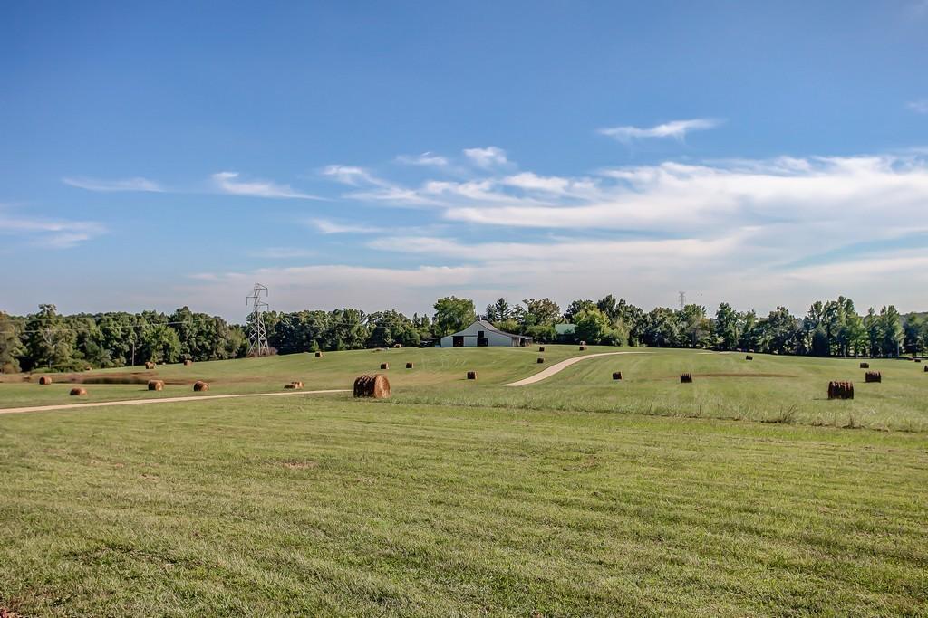 Luxury Custom-Built Country Home on 58.60 Acres