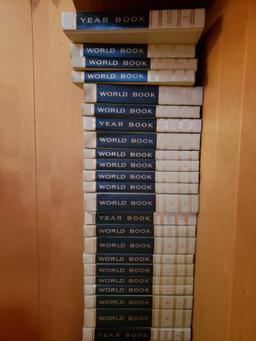 World/ year books / dictionary