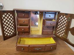 Wooden jewelry box with mirror/ drawers