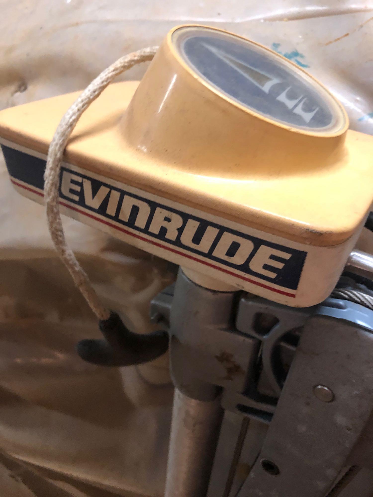 Evinrude scout trolling motor with foot pedal