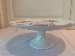 Porcelain cake plate with dish