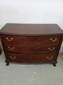Thomasville Wood Chest of Drawers