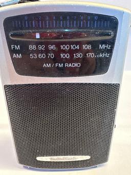 Radio Shack AM/FM Pocket Radio